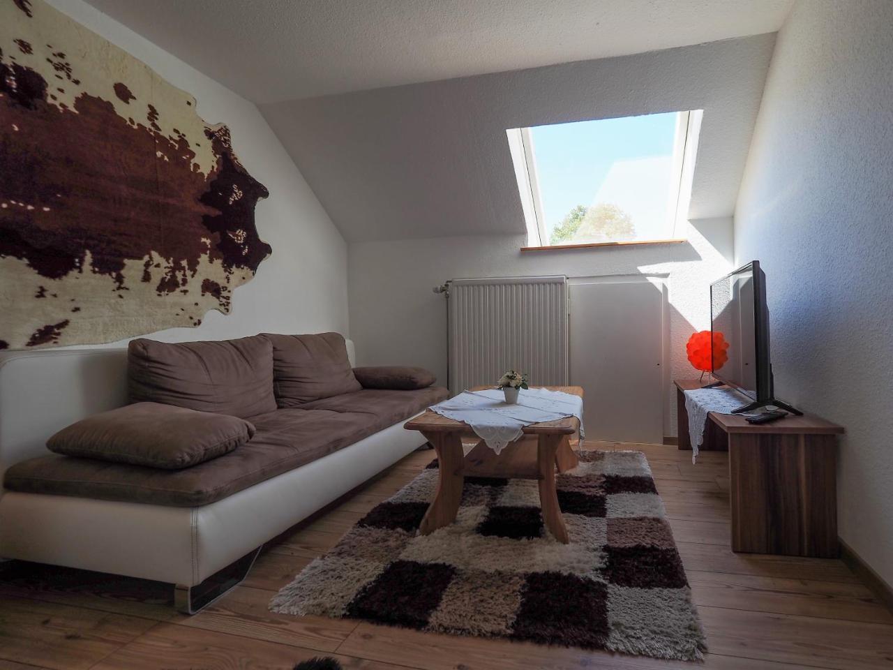 Landgasthof Zum Schwarzen Grat Isny im Allgäu Buitenkant foto